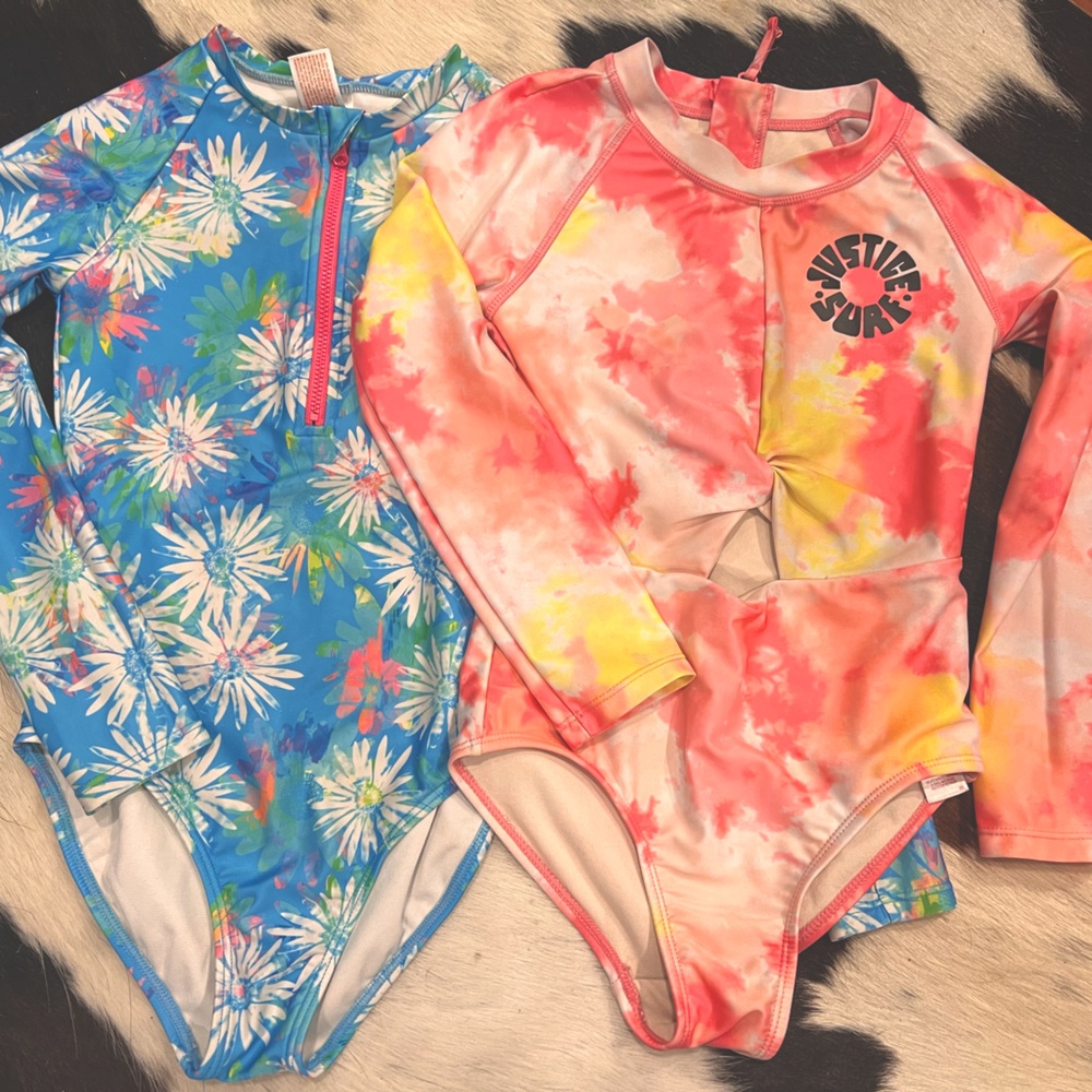 Girls size 7/8 long sleeve swimsuit rashguard